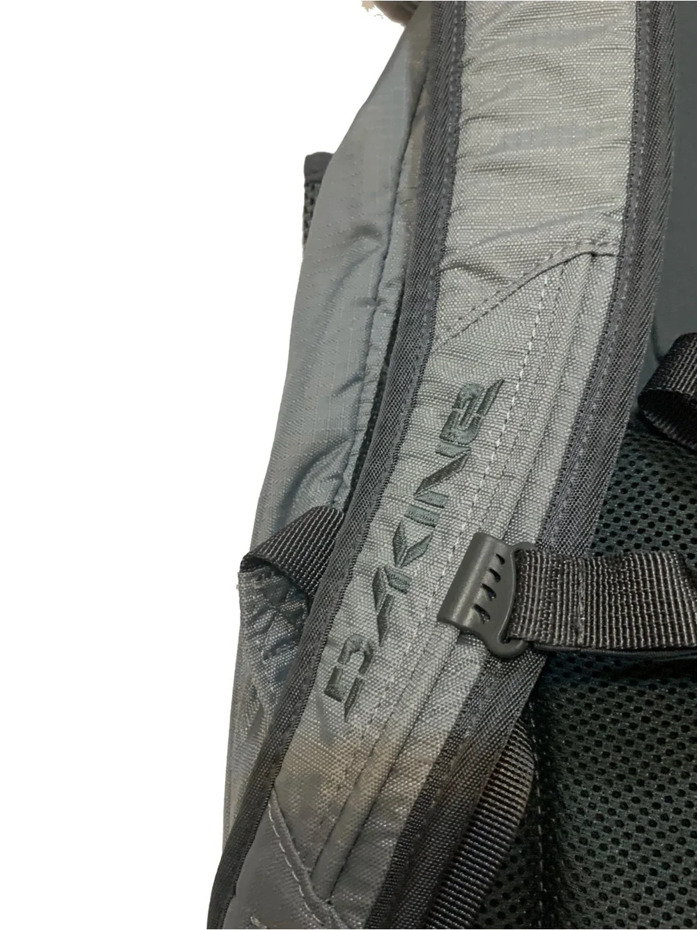 dakine backpack